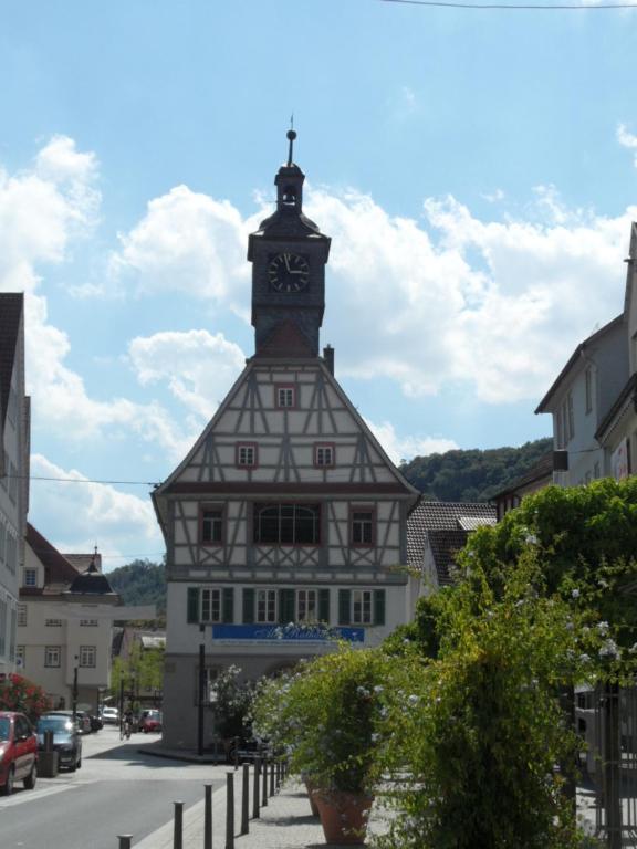 Hotel Gasthof Zum Engel - Gastehaus Künzelsau Exterior foto